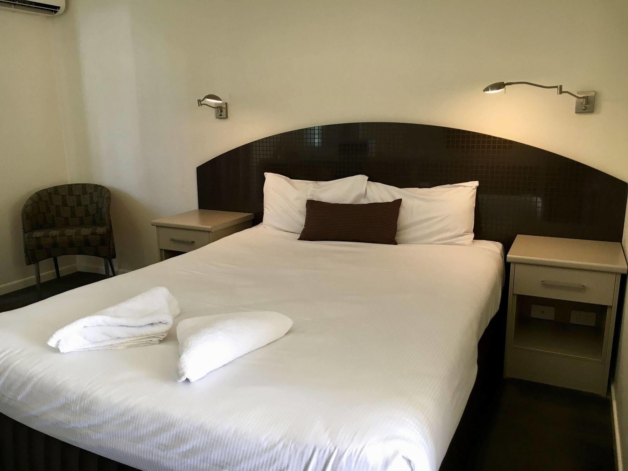 The Waterloo Bay Hotel Brisbane Eksteriør billede
